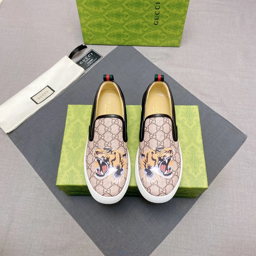 p360 The official website synchronizes the 1:1 replica🇮🇹🇮🇹"GUCCI"🔍🔍for sale at the men's 2025 counter simultaneously, 1:1 large G font, high-end 3D pattern, fashionable and casual, comfortable and breathable personality, the first choice for trendy men, imported sheepskin lining, comfortable, breathable and fashionable Trendy, a must-have for trendy men, soles: Original soles specially provided by the original factory, exclusive movable molded soles are super comfortable, original factory goods, 🔍🔍high quality, you can enter and leave the counter at will, 38-44, (45 can be customized, non-returnable or exchangeable) available from stock, you deserve it No. 005